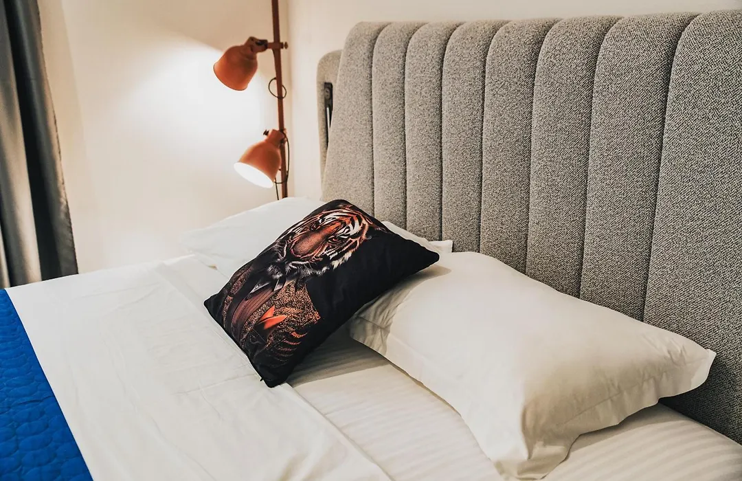 Aura Suite By Zeussuites-1